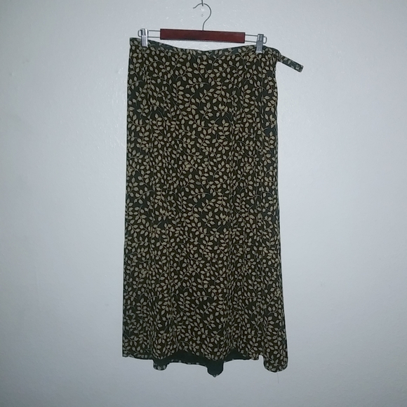 Josephine Chaus 20 Skirt Suit Black Gold Stemmed Leaf Pattern Set Plus - Picture 4 of 12